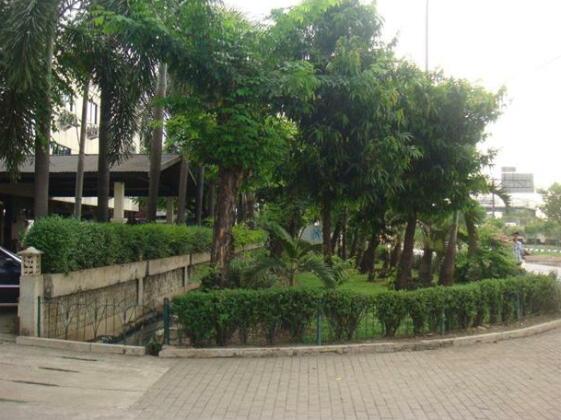 Hotel Augusta Jakarta - Photo4