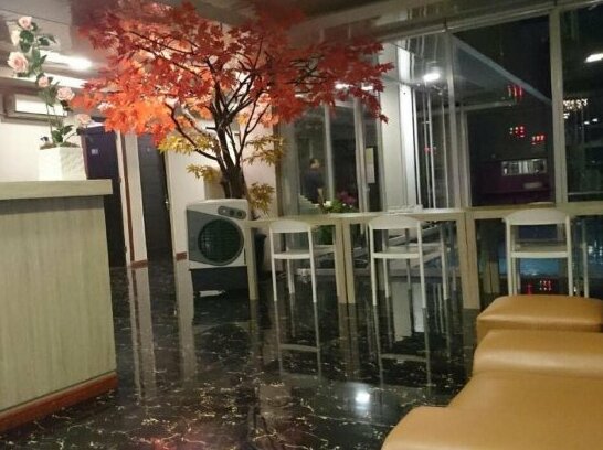 Hotel Bunga Bunga - Photo2