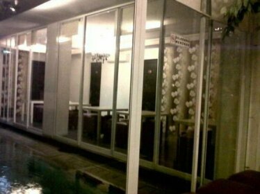 Hotel Bunga Bunga