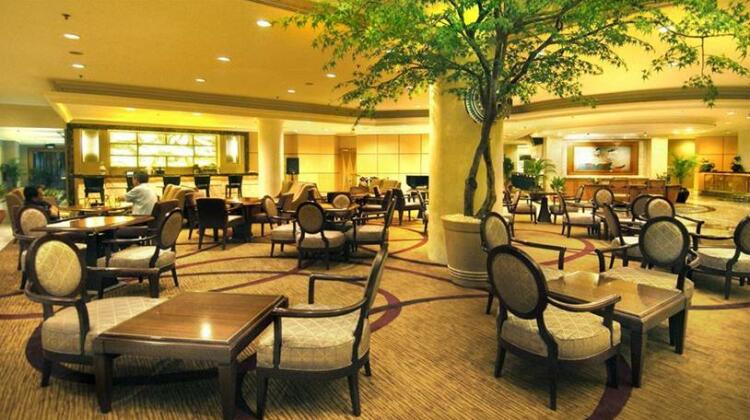 Hotel Ciputra Jakarta - Photo3