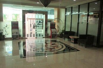 Hotel Mega Cikini - Photo3