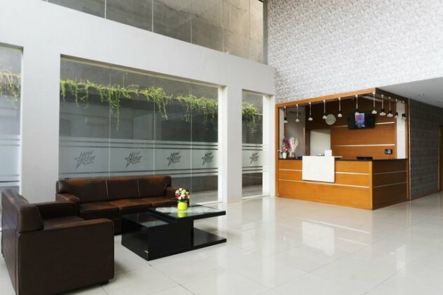 Hotel New Star Jakarta - Photo3