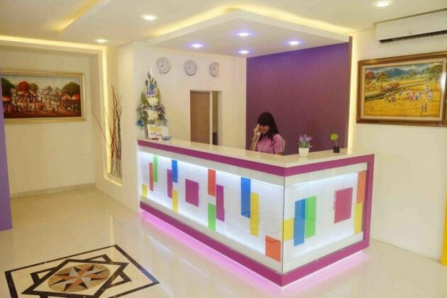 Hotel Sanrina - Photo2