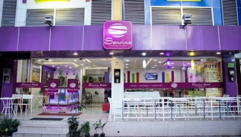 Hotel Sanrina