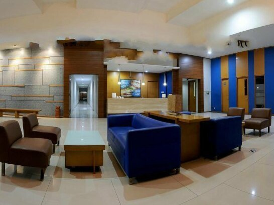 Hotel Senen Indah - Photo3
