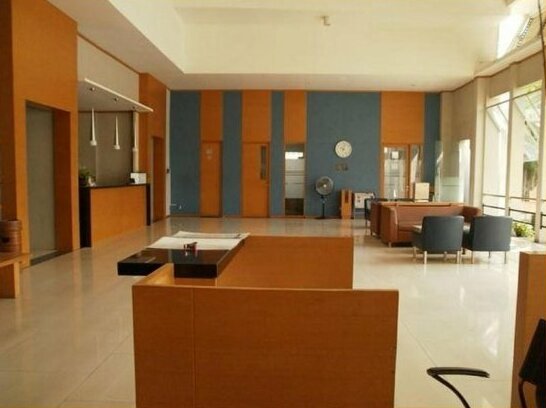 Hotel Senen Indah - Photo4