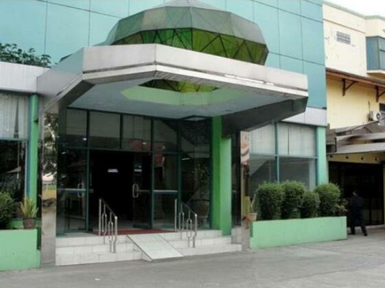 Huswah Transit Hotel - Photo2