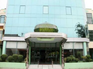 Huswah Transit Hotel