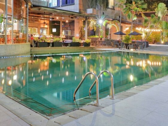 Ibis Jakarta Slipi - Photo5