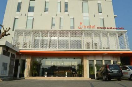 J Hotel - Bandara Soekarno Hatta