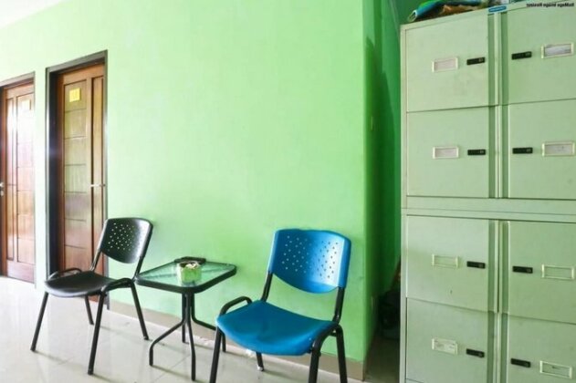 Kabin Kapsul Kayu Jati 1 - Male Only - Photo5