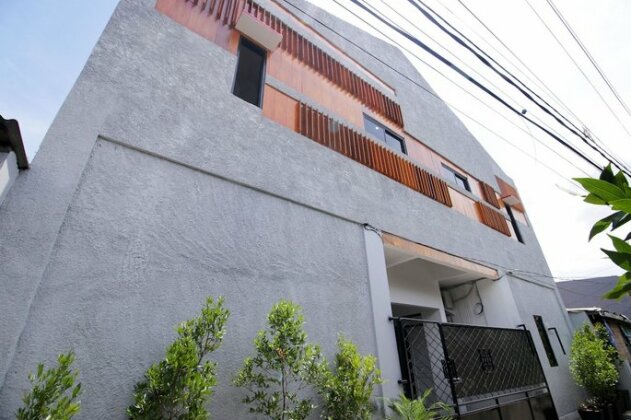  Photo 4