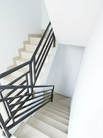 Kamar Keluarga Sunter