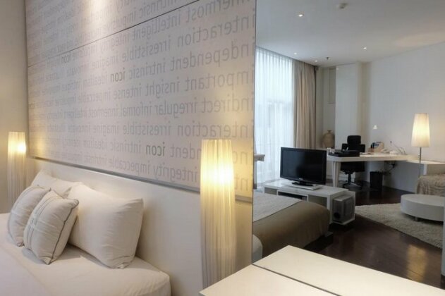 Kemang Icon Hotel - Photo3