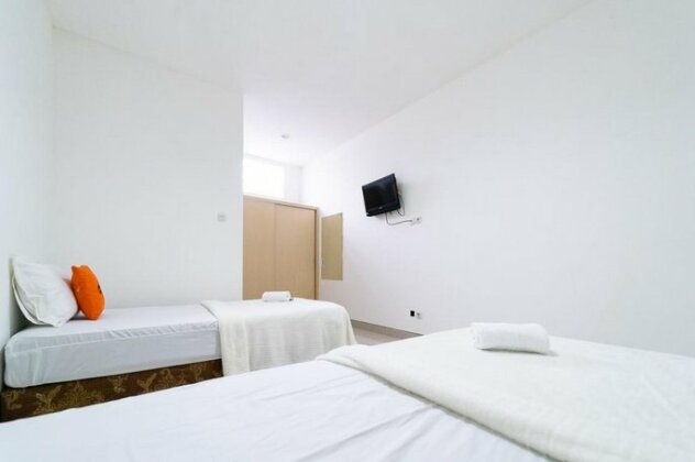 KoolKost near Ragunan Zoo - Minimum Stay 3 Days - Photo4