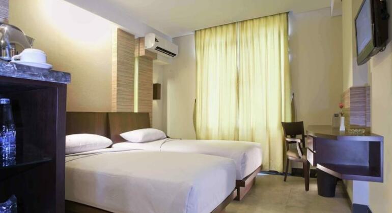 Losari Roxy Hotel - Photo5