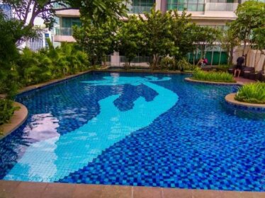 Luxurious 2BR St Moritz Puri Apartment with Private Lift By Travelio