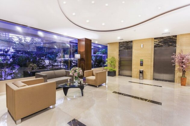 Lynt Hotel Jakarta - Photo4