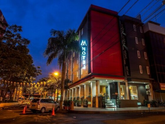 M Hotel Jakarta