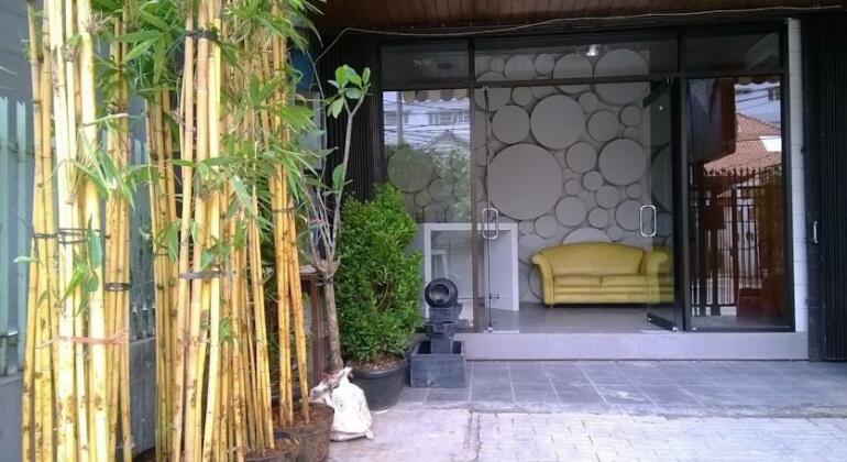Maven Gunung Sahari - Photo2