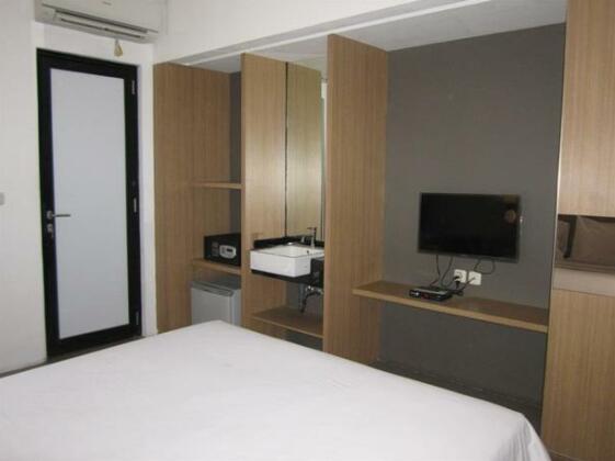 Maxley Hotel - Photo2