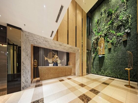 MaxOne Platinum Hayam Wuruk - Photo2
