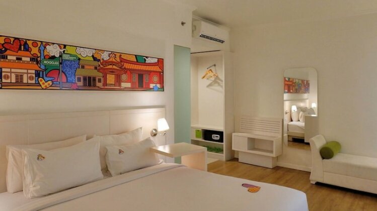 MaxOneHotels com at Glodok - Photo2
