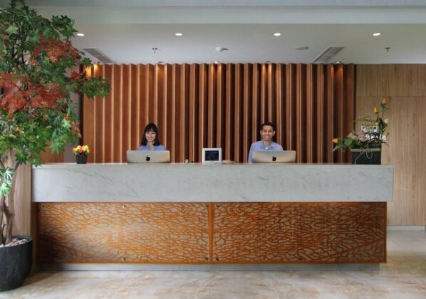 MaxOneHotels com at Pemuda - Photo3