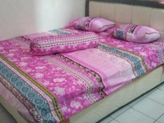 Mayestik Guest House Syariah - Photo5