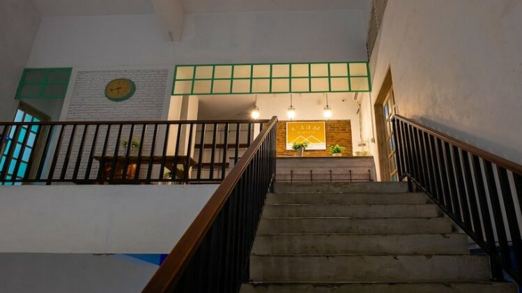 Mel's Dorm - Photo4