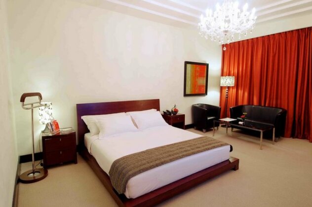 Merlynn Park Hotel - Photo5