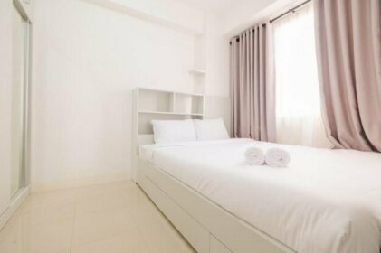 Minimalist 2BR Bassura Apartment Direct Access to Bassura City Mall By Travelio