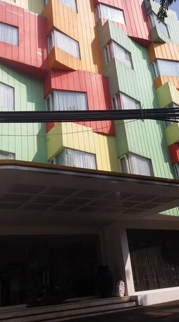 N3 Hotel Zainul Arifin