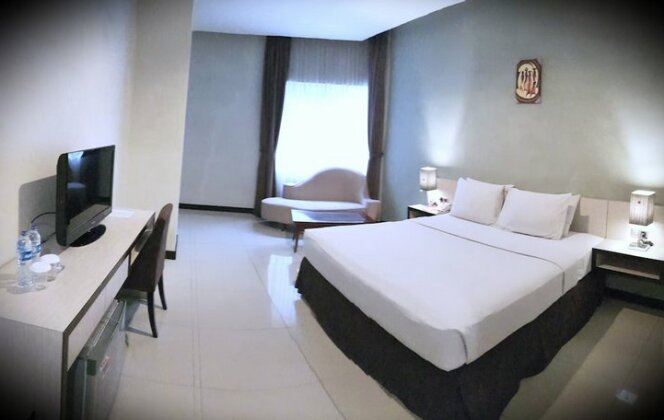 N3 Hotel Zainul Arifin - Photo2