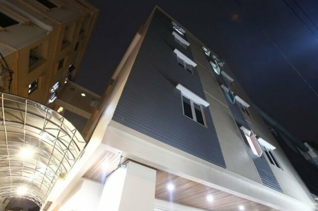 Newton Residence - Photo2