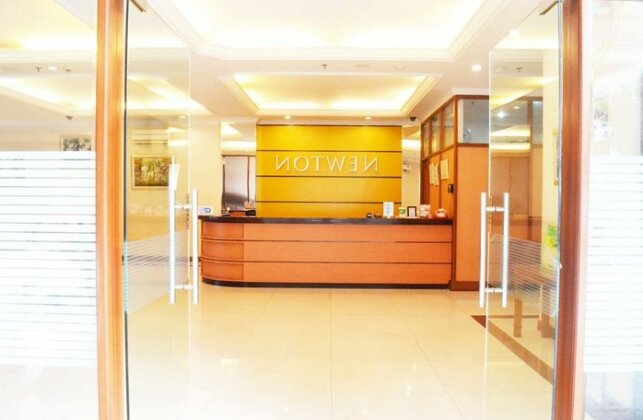 Newton Residence - Photo4