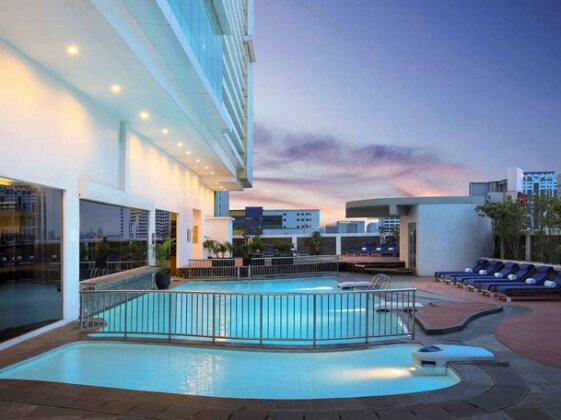 Novotel Jakarta Gajah Mada - Photo4