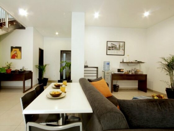 Omah Dasar Hotel - Photo2