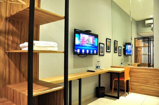 Orange Inn Jakarta - Photo2