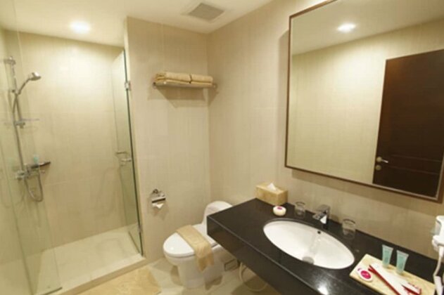 Orchardz Hotel Bandara - Photo4