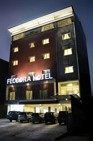 OYO 110 Feodora Hotel
