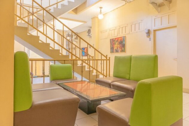 OYO 1111 Passer Baroe Inn - Photo3