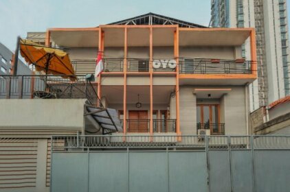 OYO 1317 Pinnus Residence Syariah