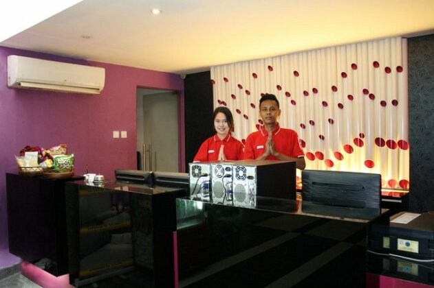 OYO 136 Manggis Inn - Photo5