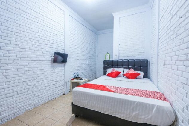 OYO 1424 Guntary Residence - Photo2