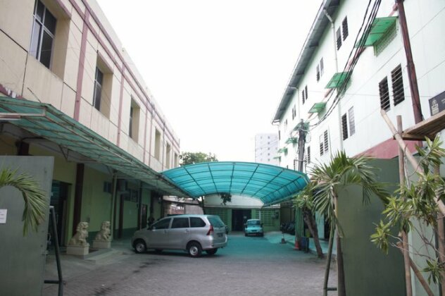 OYO 145 Wisma Syariah CMC - Photo4