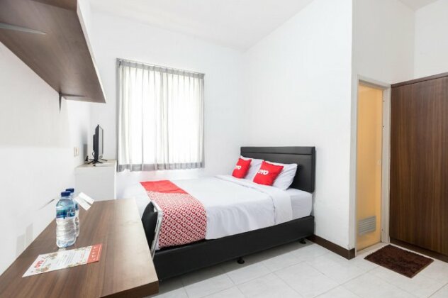 Oyo 1598 Feby Inn - Photo3