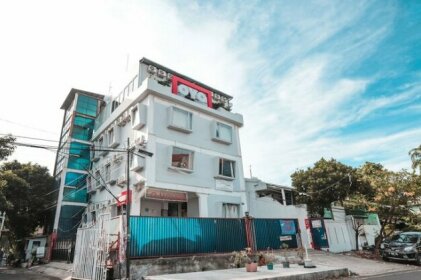 OYO 208 G House