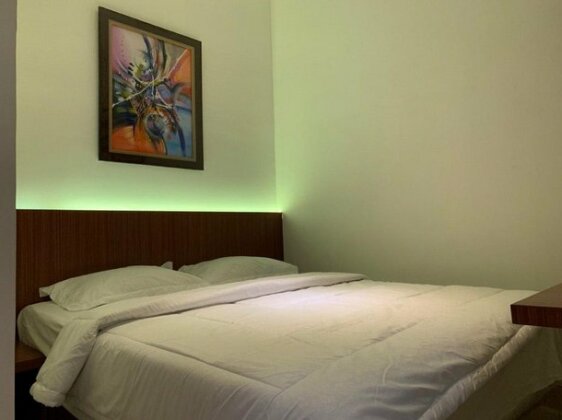 OYO 3109 Point Inn - Photo2