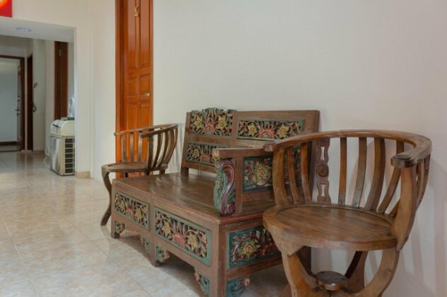 OYO 366 Thamadhiro Residence - Photo4